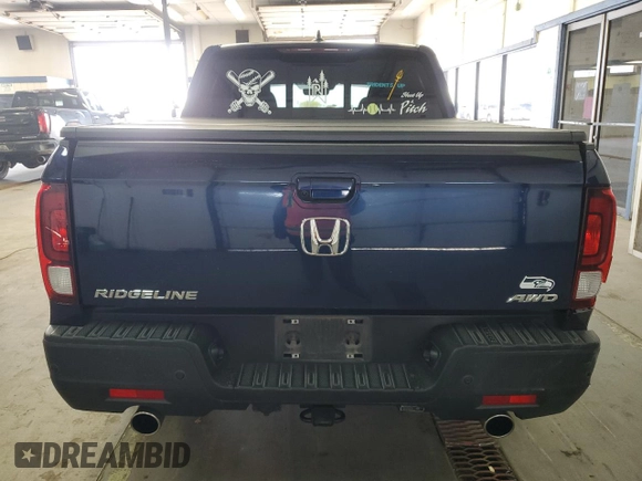 2022 Honda Ridgeline RTL-E with VIN 5FPYK3F72NB039076, listed as a Copart auction lot 53978815 with 55,828 mi miles and Salvage Title. Bid and sale history available at DreamBid. Image 6.