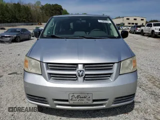 2008 Dodge Grand Caravan SE with VIN 1D8HN44H58B153583, listed as a Copart auction lot 51406255 with 205,456 mi miles and Salvage Title. Bid and sale history available at DreamBid. Image 5.