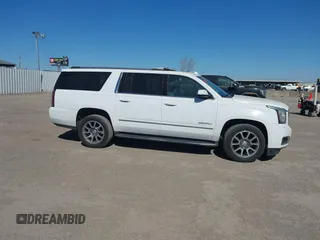 2020 GMC Yukon XL Denali with VIN 1GKS2HKJ9LR298494, listed as a IAAI auction lot 41817872 with 111,730 mi miles. Bid and sale history available at carsss.com. Image 13.
