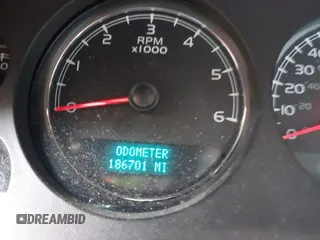 2008 Chevrolet Tahoe LTZ with VIN 1GNFK13098J160218, listed as a IAAI auction lot 40876511 with 186,701 mi miles and . Bid and sale history available at DreamBid. Image 15.