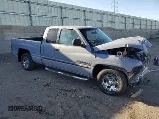 2000 Dodge 1500 z VIN 3B7HC13Y5YM225220, wystawiony jako Copart lot #56602475 z przebiegiem 178 267 mil mil oraz Szkoda całkowita • Salvage title. Historia ofert i sprzedaży dostępna na DreamBid. Obrazek 4.