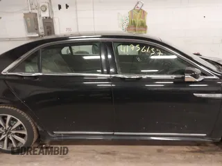 2017 Lincoln Continental Premiere with VIN 1LN6L9PK6H5600741, listed as a IAAI auction lot 41759909 with 263,234 mi miles. Bid and sale history available at carsss.com. Image 13.