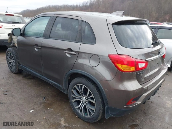 2019 Mitsubishi Outlander Sport ES 2.0 with VIN JA4AR3AU8KU032942, listed as a IAAI auction lot 41018878 with 102,263 mi miles. Bid and sale history available at carsss.com. Image 3.