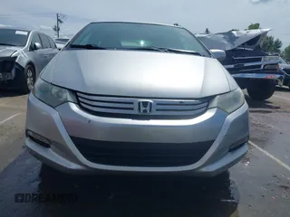 2010 Honda Insight EX z VIN JHMZE2H77AS019610, wystawiony jako IAAI lot #42207678 z przebiegiem 226 577 mil mil oraz . Historia ofert i sprzedaży dostępna na DreamBid. Obrazek 12.