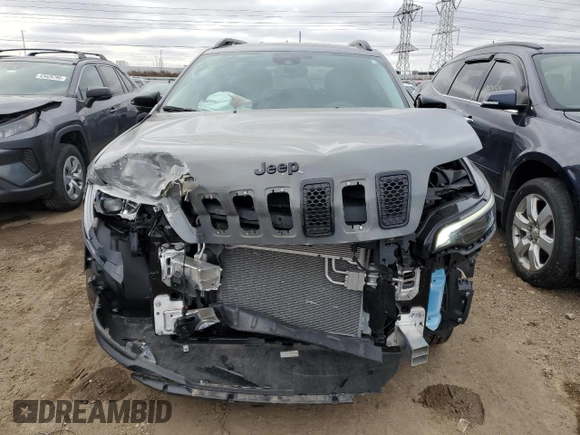 2023 Jeep Cherokee Altitude Lux with VIN 1C4PJMMB8PD105001, listed as a Copart auction lot 43586005 with 5,903 mi miles and Salvage Title. Bid and sale history available at carsss.com. Image 5.