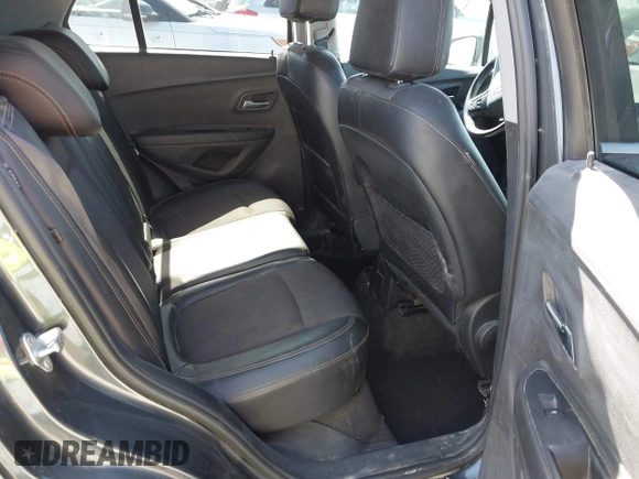 2018 Chevrolet Trax LT with VIN 3GNCJLSB5JL203424, listed as a IAAI auction lot 41738583 with 115,026 mi miles. Bid and sale history available at carsss.com. Image 8.