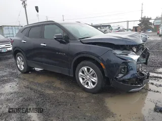 2020 Chevrolet Blazer LT z VIN 3GNKBHRS8LS569222, wystawiony jako IAAI lot #41518439 z przebiegiem 80 879 mil mil oraz . Historia ofert i sprzedaży dostępna na DreamBid. Obrazek 1.