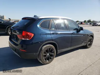 2013 BMW X1 xDrive28i with VIN WBAVL1C56DVR88434, listed as a Copart auction lot 52126925 with 136,187 mi miles and Salvage Title. Bid and sale history available at carsss.com. Image 3.