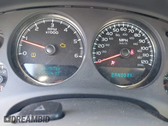 2008 GMC Yukon SLT w/4SB with VIN 1GKFC13038R105520, listed as a IAAI auction lot 41453825 with 245,024 mi miles. Bid and sale history available at carsss.com. Image 7.