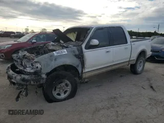 2001 Ford F-150 SuperCrew XLT with VIN 1FTRW08L81KE40946, listed as a Copart auction lot 70482874 with 0 mi miles and Salvage Title. Bid and sale history available at carsss.com. Image 1.