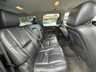 2012 Chevrolet Suburban LT with VIN 1GNSCJE09CR102323, listed as a Copart auction lot 52036785 with 200,381 mi miles and Clean Title. Bid and sale history available at carsss.com. Image 6.