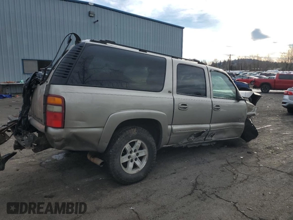 2000 Chevrolet Suburban LS with VIN 3GNFK16T8YG126021, listed as a Copart auction lot 41543485 with Not provided miles and Non repairable. Bid and sale history available at DreamBid. Image 3.