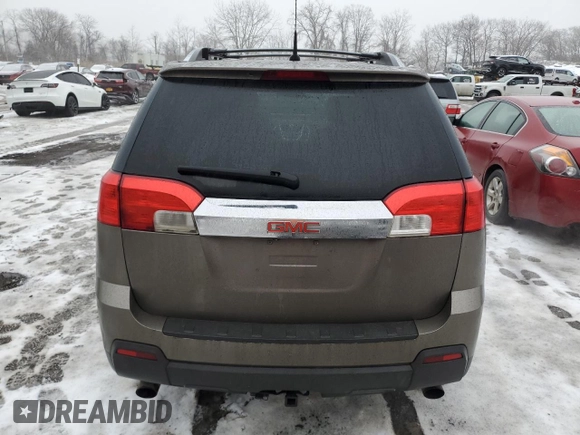 2011 GMC Terrain SLT-2 with VIN 2CTFLXE5XB6269765, listed as a Copart auction lot 43793145 with 112,324 mi miles and Salvage Title. Bid and sale history available at carsss.com. Image 6.
