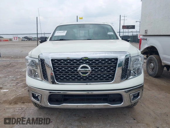 2018 Nissan Titan SV with VIN 1N6AA1E65JN506719, listed as a IAAI auction lot 42162605 with 81,255 mi miles. Bid and sale history available at carsss.com. Image 12.