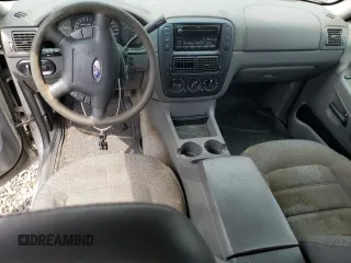 2002 Ford Explorer XLS с VIN 1FMZU72K02ZC96182, выставлен на аукционе Copart как лот 64000885 с пробегом Не указан миль и Чистый • Clean title. История ставок и продаж доступна на DreamBid. Изображение 8.