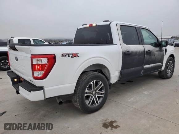 2021 Ford F-150 XL z VIN 1FTEW1CP0MFC94084, wystawiony jako Copart lot #43989965 z przebiegiem 3 151 mil mil oraz Szkoda całkowita • Salvage title. Historia ofert i sprzedaży dostępna na DreamBid. Obrazek 3.