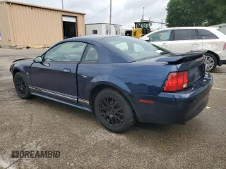 2003 Ford Mustang Standard с VIN 1FAFP40443F314368, выставлен на аукционе Copart как лот 60862825 с пробегом Не указан миль и Списание • Salvage title. История ставок и продаж доступна на DreamBid. Изображение 2.