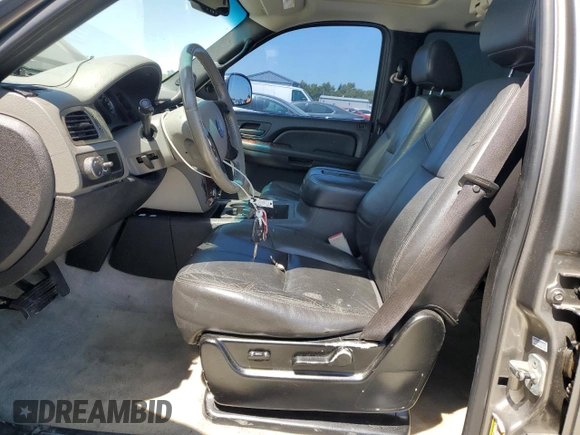 2007 Chevrolet Tahoe LS with VIN 1GNFC13C77R264424, listed as a Copart auction lot 60743825 with Not provided miles and Salvage title. Bid and sale history available at DreamBid. Image 7.