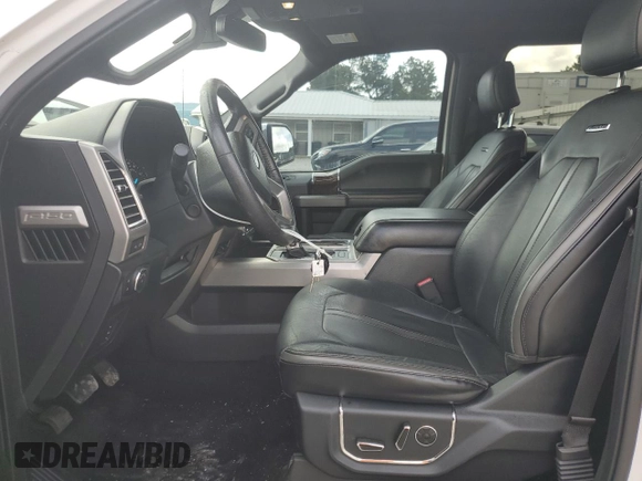 2015 Ford F-150 XLT z VIN 1FTEW1EG1FFC58291, wystawiony jako Copart lot #61095535 z przebiegiem 110 255 mil mil oraz Szkoda całkowita • Salvage title. Historia ofert i sprzedaży dostępna na DreamBid. Obrazek 7.