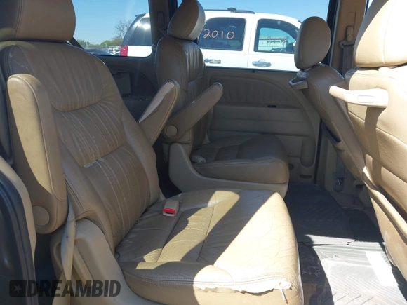 2008 Honda Odyssey EX-L with VIN 5FNRL38768B405469, listed as a IAAI auction lot 42142011 with 132,362 mi miles. Bid and sale history available at carsss.com. Image 8.