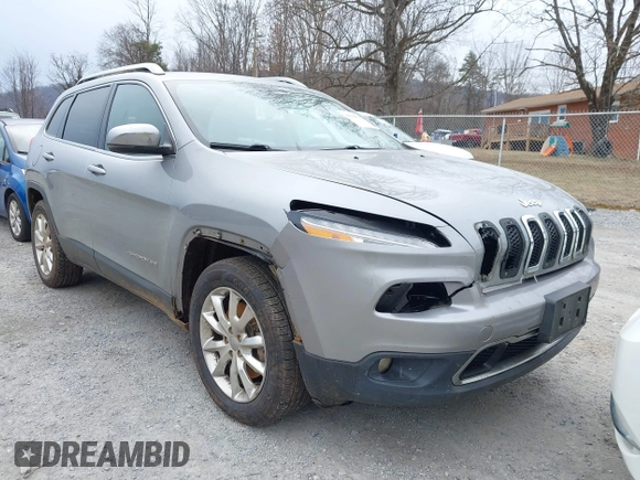 2015 Jeep Cherokee Limited with VIN 1C4PJMDS3FW576332, listed as a IAAI auction lot 41618035 with 203,620 mi miles. Bid and sale history available at carsss.com. Image 6.