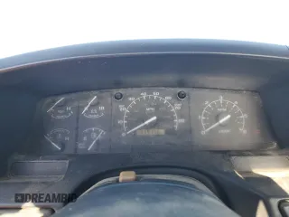 1997 Ford F-250 with VIN 1FTHF26G4VEC26182, listed as a Copart auction lot 48146085 with 199,917 mi miles and Salvage title. Bid and sale history available at DreamBid. Image 9.