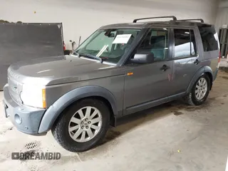 2008 Land Rover LR3 HSE with VIN SALAG25468A462990, listed as a IAAI auction lot 41676504 with 108,525 mi miles. Bid and sale history available at carsss.com. Image 2.