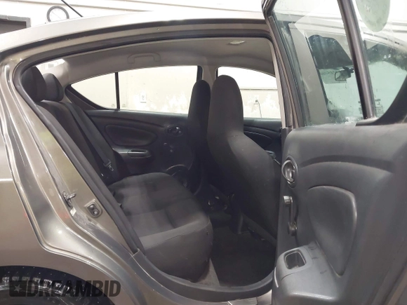 2016 Nissan Versa S с VIN 3N1CN7AP1GL911313, выставлен на аукционе IAAI как лот 42454666 с пробегом 137 236 миль миль и . История ставок и продаж доступна на DreamBid. Изображение 8.