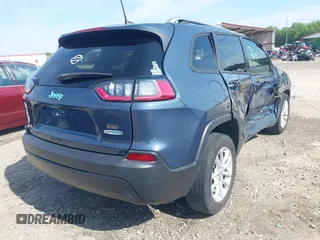 2021 Jeep Cherokee Latitude z VIN 1C4PJLCB5MD155930, wystawiony jako IAAI lot #42091426 z przebiegiem 77 302 mil mil oraz . Historia ofert i sprzedaży dostępna na DreamBid. Obrazek 4.