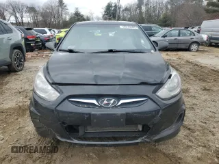 2013 Hyundai Accent GS with VIN KMHCT5AE7DU135465, listed as a Copart auction lot 48073505 with 147,389 mi miles and Clean Title. Bid and sale history available at carsss.com. Image 5.
