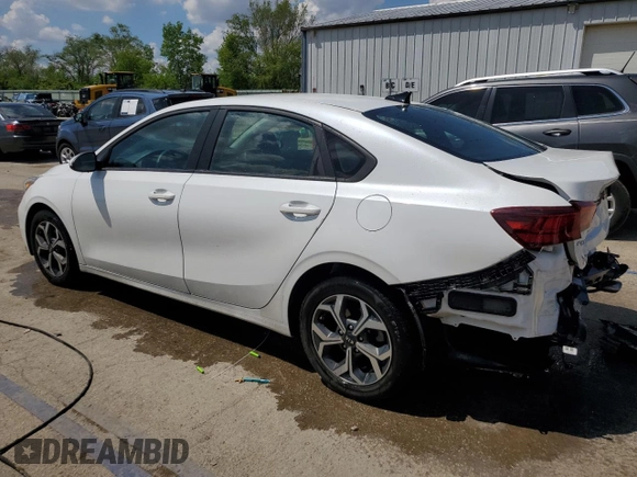 2021 Kia Forte LXS z VIN 3KPF24AD0ME360671, wystawiony jako Copart lot #56212885 z przebiegiem 84 205 mil mil oraz Szkoda całkowita • Salvage title. Historia ofert i sprzedaży dostępna na DreamBid. Obrazek 2.