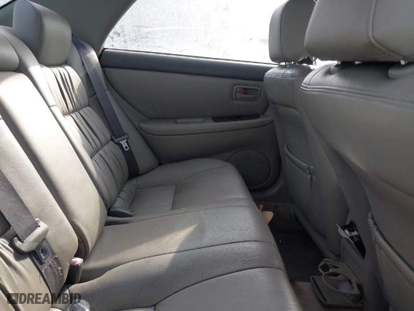 2001 Lexus ES 300 with VIN JT8BF28G610324465, listed as a IAAI auction lot 41518753 with 212,726 mi miles. Bid and sale history available at carsss.com. Image 8.