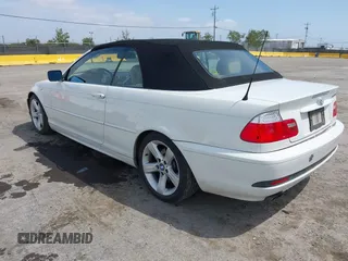 2004 BMW 3 Series 325Ci with VIN WBABW33474PL32549, listed as a IAAI auction lot 42120807 with 92,156 mi miles and . Bid and sale history available at carsss.com. Image 3.