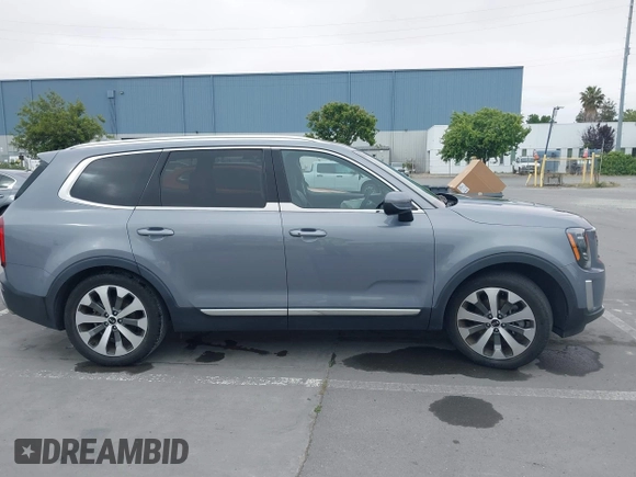 2020 Kia Telluride EX z VIN 5XYP34HC6LG068233, wystawiony jako IAAI lot #42370717 z przebiegiem 27 329 mil mil oraz . Historia ofert i sprzedaży dostępna na DreamBid. Obrazek 13.