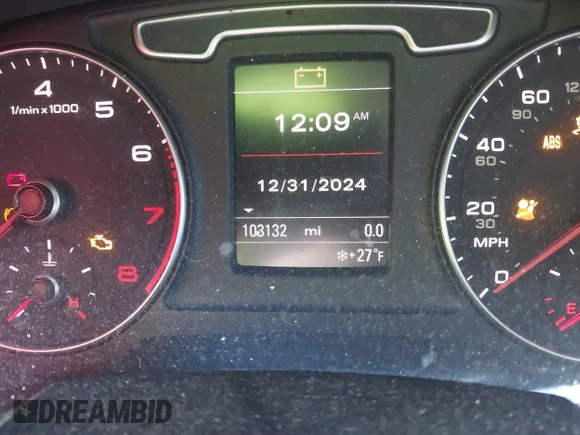 2015 Audi Q3 Prestige with VIN WA1GFCFS4FR004025, listed as a IAAI auction lot 41286031 with 103,132 mi miles and . Bid and sale history available at DreamBid. Image 15.