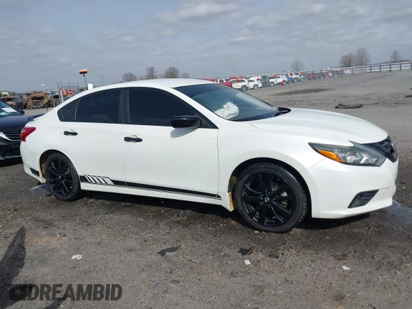 2018 Nissan Altima 2.5 SR with VIN 1N4AL3AP2JC290790, listed as a IAAI auction lot 41759445 with 108,011 mi miles. Bid and sale history available at carsss.com. Image 13.