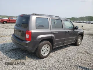 2016 Jeep Patriot Sport with VIN 1C4NJPBA9GD642883, listed as a Copart auction lot 58976265 with 71,713 mi miles and Salvage title. Bid and sale history available at DreamBid. Image 3.