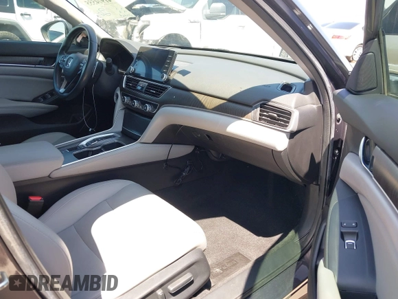 2019 Honda Accord Touring with VIN 1HGCV2F92KA004825, listed as a IAAI auction lot 41974555 with 74,464 mi miles and . Bid and sale history available at DreamBid. Image 5.
