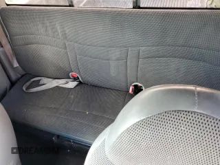 2000 Ford F-150 with VIN 1FTRX07W3YKA56561, listed as a Copart auction lot 81149654 with 185,967 mi miles and Salvage title. Bid and sale history available at DreamBid. Image 10.