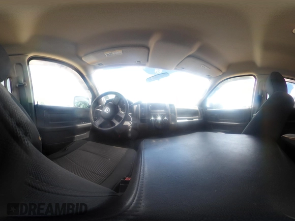 2019 Ram 1500 Tradesman z VIN 1C6RR6FG0KS712690, wystawiony jako IAAI lot #42227307 z przebiegiem Nie podano mil oraz . Historia ofert i sprzedaży dostępna na DreamBid. Obrazek 19.