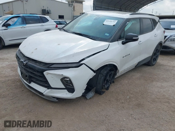 2024 Chevrolet Blazer LT с VIN 3GNKBDR43RS210038, выставлен на аукционе IAAI как лот 42144722 с пробегом 10 862 миль миль и . История ставок и продаж доступна на DreamBid. Изображение 18.