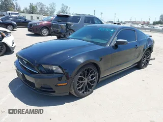 2014 Ford Mustang V6 with VIN 1ZVBP8AM7E5327555, listed as a IAAI auction lot 42316601 with 100,495 mi miles and . Bid and sale history available at DreamBid. Image 17.