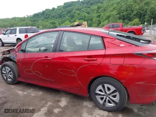 2017 Toyota Prius Two with VIN JTDKBRFU8H3562644, listed as a IAAI auction lot 39439211 with 44,858 mi miles. Bid and sale history available at carsss.com. Image 15.