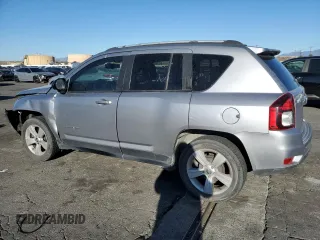 2017 Jeep Compass Sport with VIN 1C4NJCBAXHD155878, listed as a Copart auction lot 88160915 with 94,342 mi miles and Salvage Title. Bid and sale history available at carsss.com. Image 2.