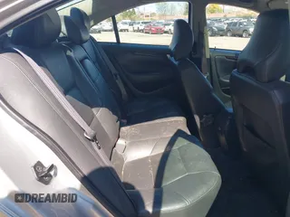 2003 Volvo S60 with VIN YV1RH59H632284355, listed as a IAAI auction lot 42033874 with 179,000 mi miles. Bid and sale history available at carsss.com. Image 8.