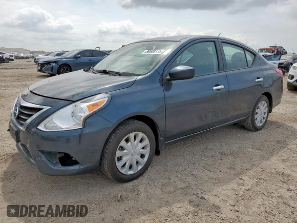 2017 Nissan Versa SV z VIN 3N1CN7AP1HL907280, wystawiony jako Copart lot #59500775 z przebiegiem 95 117 mil mil oraz Szkoda całkowita • Salvage title. Historia ofert i sprzedaży dostępna na DreamBid. Obrazek 1.