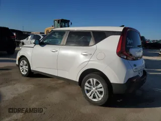 2022 Kia Soul LX with VIN KNDJ23AU9N7165979, listed as a Copart auction lot 85520384 with 60,928 mi miles and Salvage Title. Bid and sale history available at DreamBid. Image 2.
