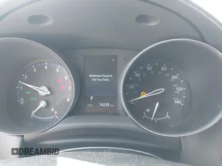 2019 Toyota C-HR XLE with VIN JTNKHMBX0K1017215, listed as a IAAI auction lot 41898189 with 74,239 mi miles. Bid and sale history available at carsss.com. Image 7.