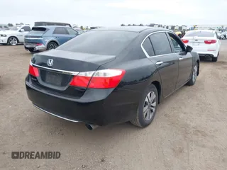 2014 Honda Accord LX z VIN 1HGCR2F34EA091034, wystawiony jako IAAI lot #42110625 z przebiegiem 200 519 mil mil oraz . Historia ofert i sprzedaży dostępna na DreamBid. Obrazek 4.