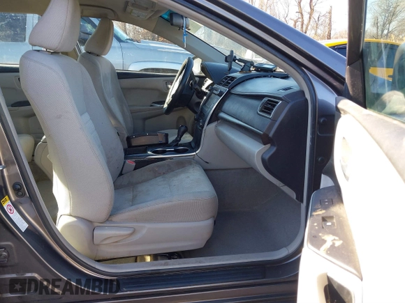 2017 Toyota Camry XLE with VIN 4T1BF1FK5HU720495, listed as a IAAI auction lot 41427989 with 130,642 mi miles and . Bid and sale history available at carsss.com. Image 5.